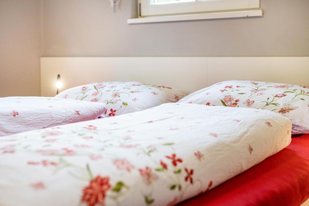 Alpen Living 1 Stock Klein Apartment Кадипиетра Екстериор снимка